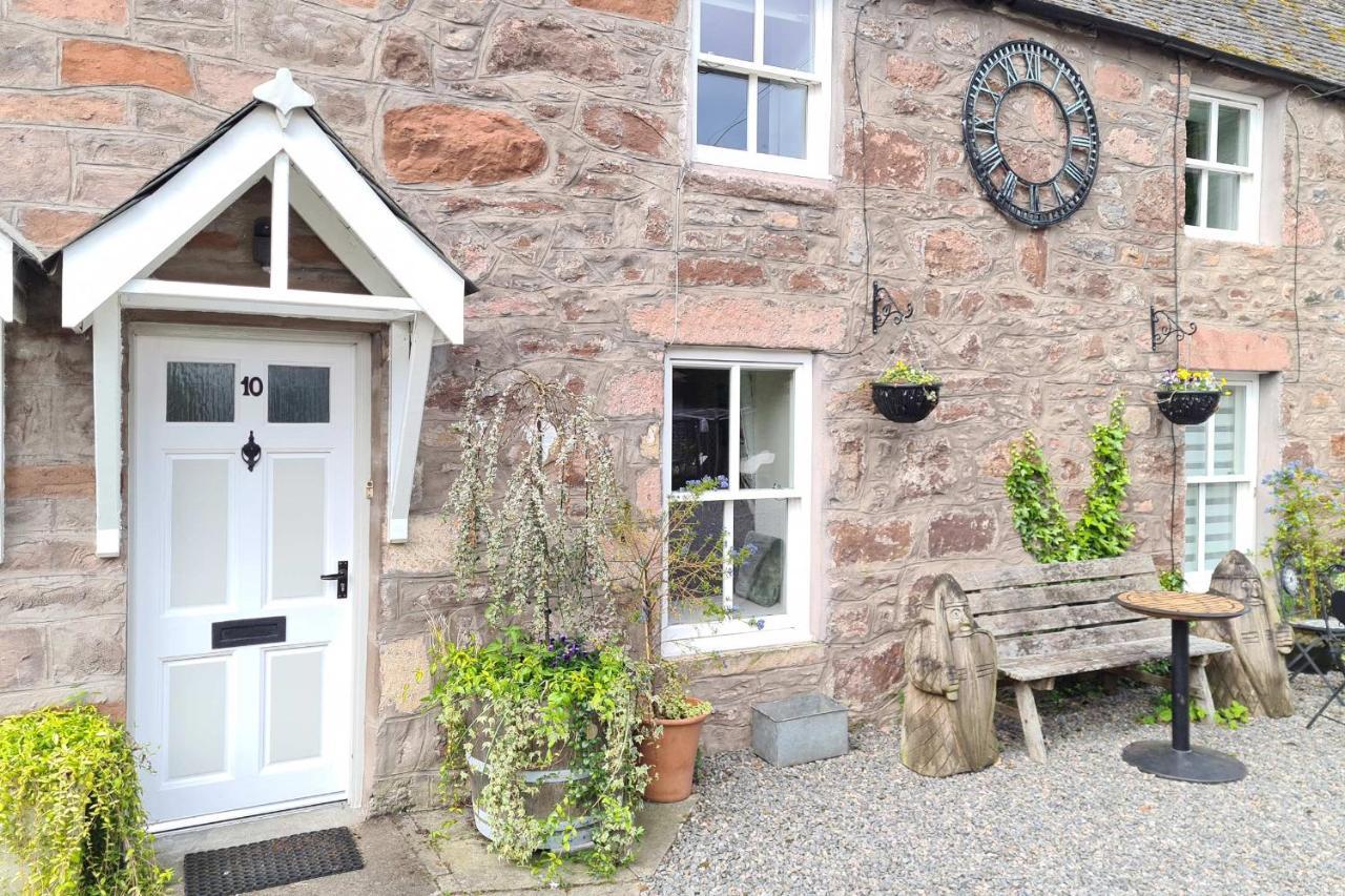 Alexander Courtyard Apartment Inverness Exterior foto
